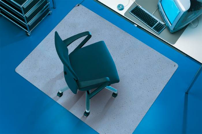 Preview: Ableitfähige Bodenschutzmatte für den Einsatz auf Hart- oder Niederflorböden